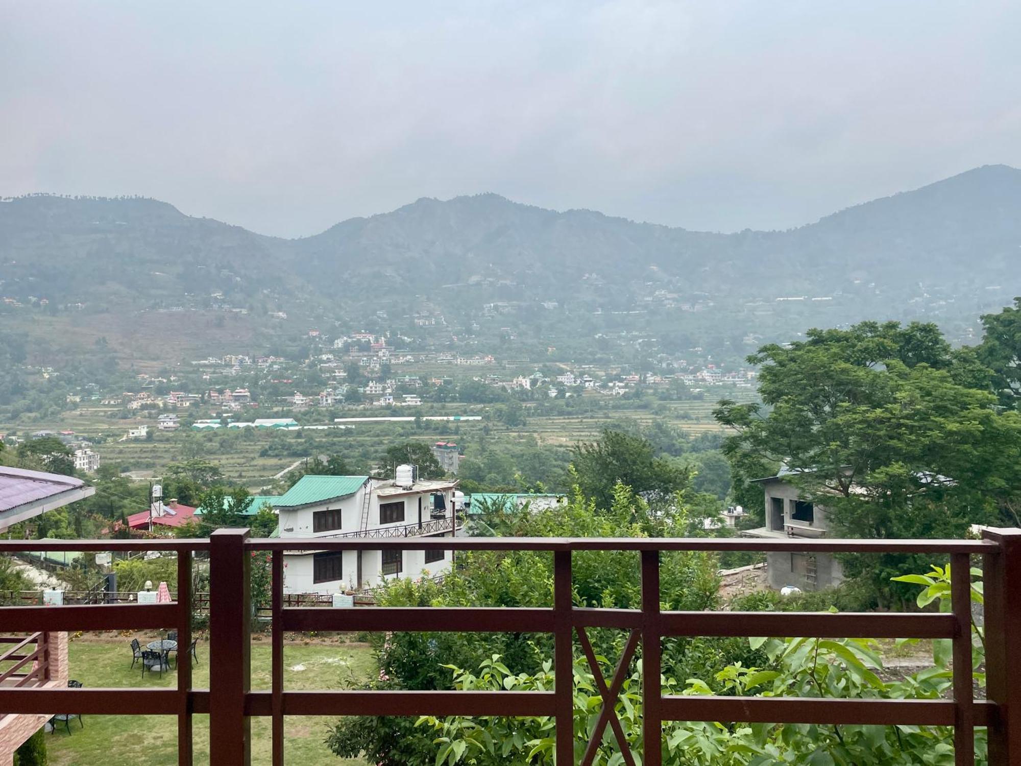 Sangita * Nainital